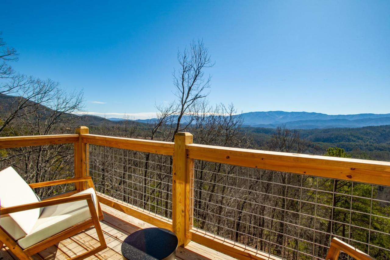 3 Pines Lodges Luxury Mountain View Hot Tub Sevierville Exterior photo