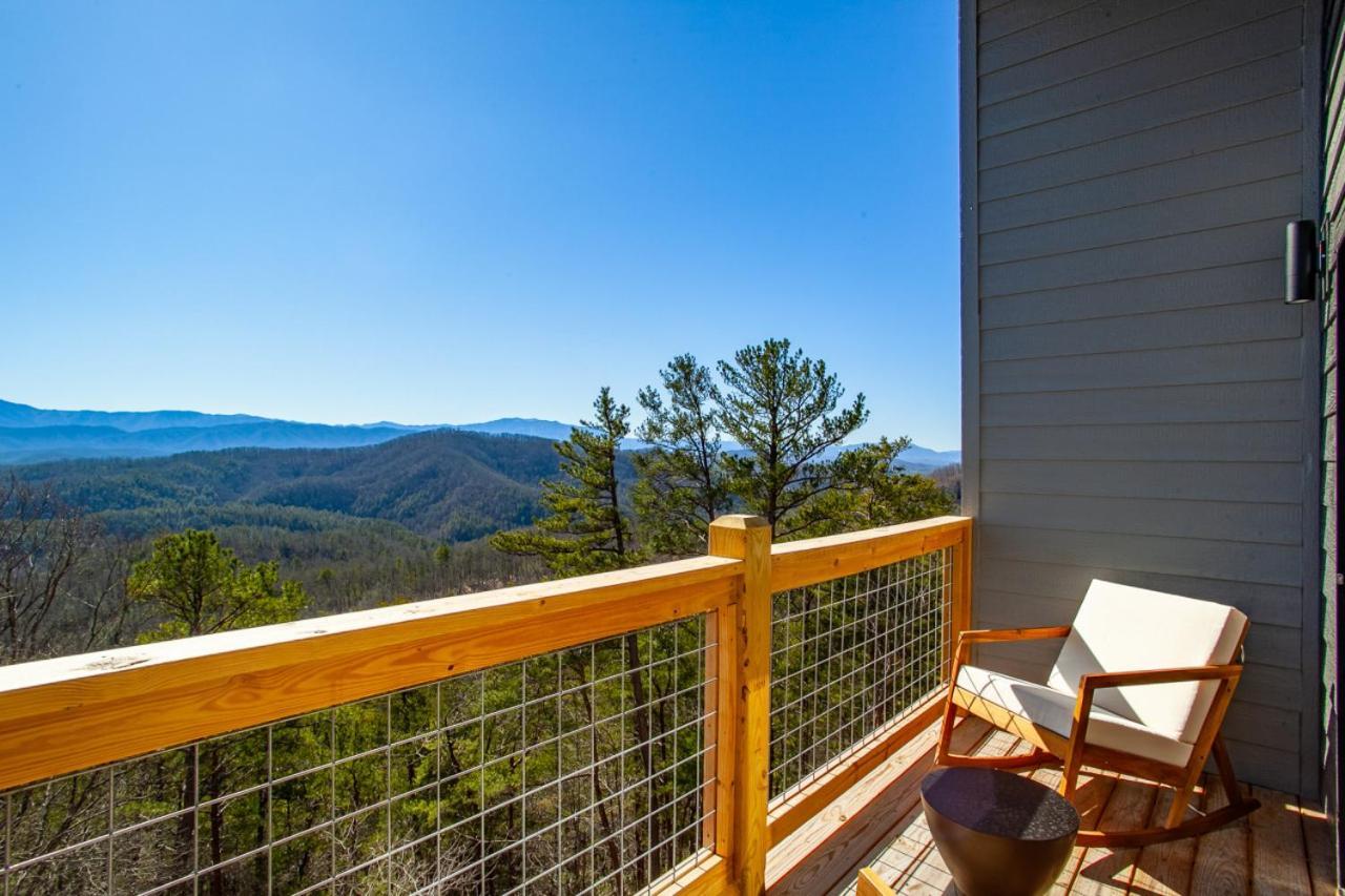 3 Pines Lodges Luxury Mountain View Hot Tub Sevierville Exterior photo